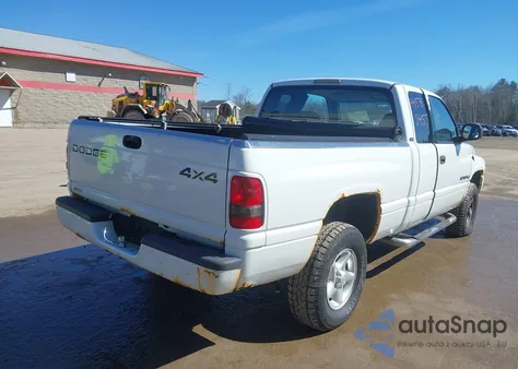 2001 Dodge Ram 1500 St z USA, uszkodzony, nr VIN 3B7HF13Y81M566480